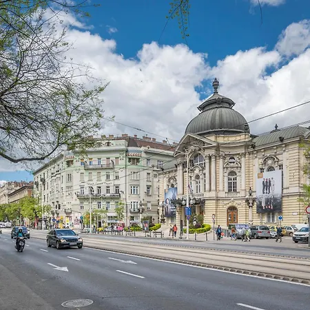 Two Apartments At Theatre Budapest Exterior photo